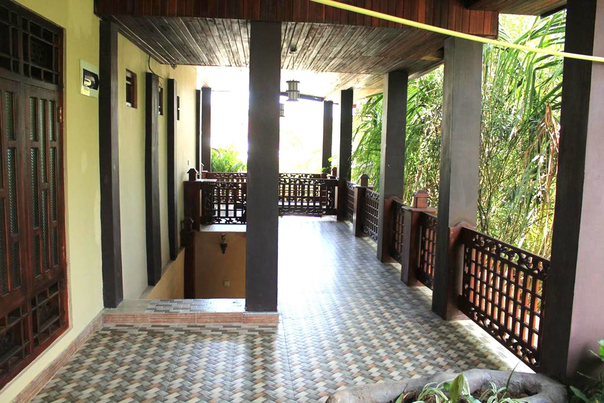 Layathraa Hotel And Restaurant Kandy Exterior photo